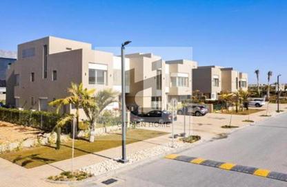Villa - 3 Bedrooms - 3 Bathrooms for sale in The Crown - Cairo Alexandria Desert Road - 6 October City - Giza
