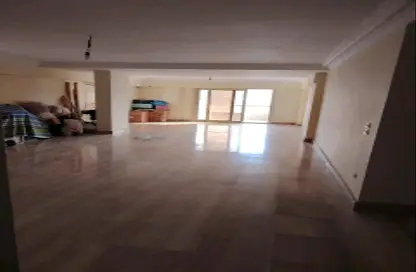 شقة - 4 غرف نوم - 3 حمامات للبيع في زهراء المعادي - حي المعادي - القاهرة