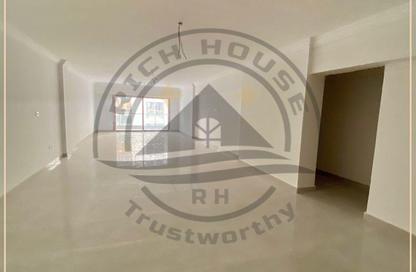 Apartment - 3 Bedrooms - 2 Bathrooms for rent in Grand View - Smouha - Hay Sharq - Alexandria Apartment - 3 Bedrooms - 2 Bathrooms for rent in Grand View - Smouha - Hay Sharq - Alexandria