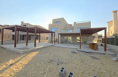 فيلا - 5 غرف نوم - 6 حمامات للبيع في جولف فيوز - طريق مصر اسكندرية الصحراوي - مدينة 6 أكتوبر - الجيزة