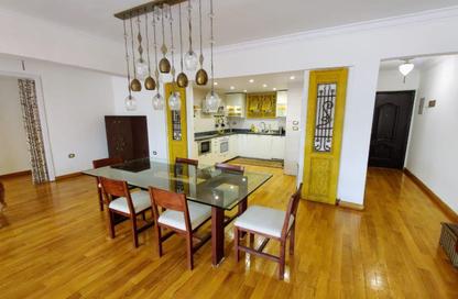 Apartment - 4 - 2 for sale in Al Mansour Mohamed St. - Zamalek - Cairo