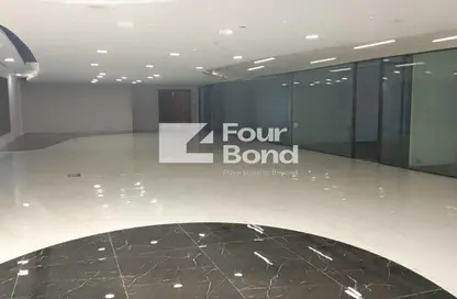 مساحات مكتبية - استوديو - 2 حمامات للايجار في شارع مجمع البنوك - شارع التسعين الجنوبي - التجمع الخامس - مدينة القاهرة الجديدة - القاهرة