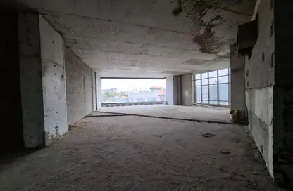 Shop - Studio - 2 Bathrooms for rent in V90 - North Teseen St. - The 5th Settlement - New Cairo City - Cairo