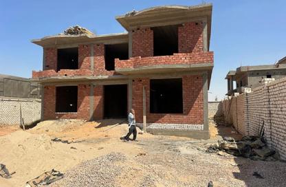 فيلا - 8 غرف نوم - 8 حمامات للبيع في الريف الاووبي - طريق مصر اسكندرية الصحراوي - مدينة 6 أكتوبر - الجيزة