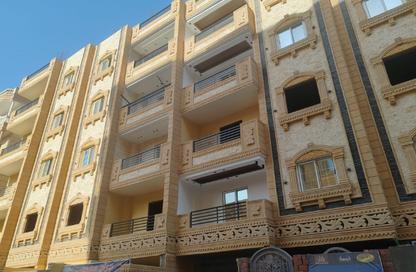 شقة - 2 غرف نوم - 2 حمامات للبيع في البوابة الثالثة - منقرع - حدائق الاهرام - الجيزة شقة - 2 غرف نوم - 2 حمامات للبيع في البوابة الثالثة - منقرع - حدائق الاهرام - الجيزة