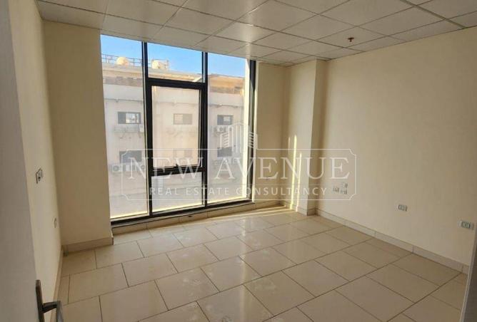74316749 - Property Image 2