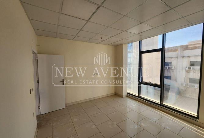 74316749 - Property Image 3