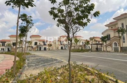 Villa - 5 Bedrooms - 5 Bathrooms for sale in Al Maqsad - New Capital Compounds - New Capital City - Cairo