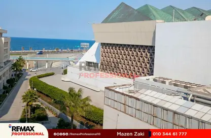 مساحات مكتبية - 3 غرف نوم - 1 حمام للايجار في شارع بورسعيد - الشاطبي - حي وسط - الاسكندرية