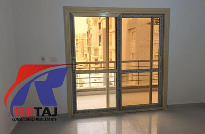Apartment - 3 Bedrooms - 3 Bathrooms for rent in Janna - New Cairo City - Cairo