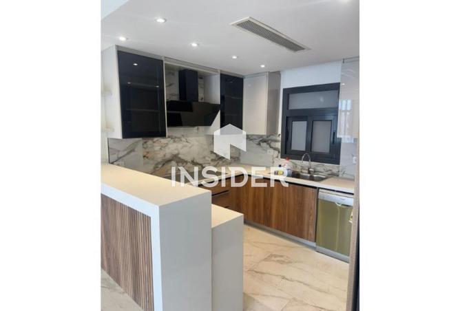 96864313 - Property Main Image