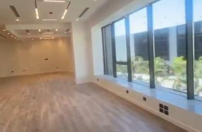 Office Space - Studio - 5 Bathrooms for rent in Lake View - 5th Settlement Compounds - The 5th Settlement - New Cairo City - Cairo