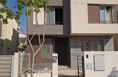 Villa - 4 Bedrooms - 4 Bathrooms for sale in Palm Hills New Cairo - 5th Settlement Compounds - The 5th Settlement - New Cairo City - Cairo