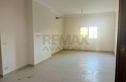 شقة - 3 غرف نوم - 3 حمامات للايجار في صوارى - كمبوندات الاسكندرية - الاسكندرية