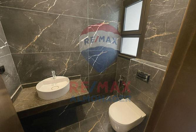 8614302 - Property Image 3