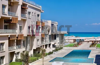 شاليه - 3 غرف نوم - 2 حمامات للبيع في دايركشن وايت - راس الحكمة - الساحل الشمالي