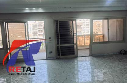 Apartment - 4 Bedrooms - 2 Bathrooms for rent in Makram Ebeid St. - 6th Zone - Nasr City - Cairo