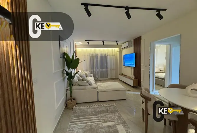 107121220 - Property Image 2
