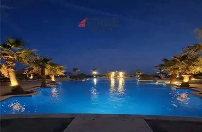 Chalet - 2 Bedrooms - 1 Bathroom for sale in Lasirena Palm Beach - Al Ain Al Sokhna - Suez