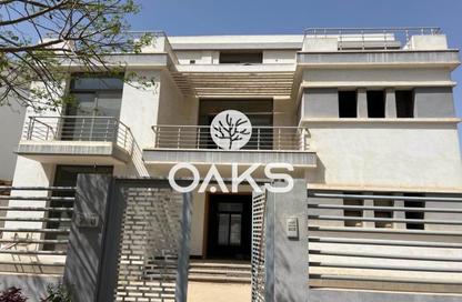 Villa - 4 Bedrooms - 4 Bathrooms for sale in Taj City - 5th Settlement Compounds - The 5th Settlement - New Cairo City - Cairo