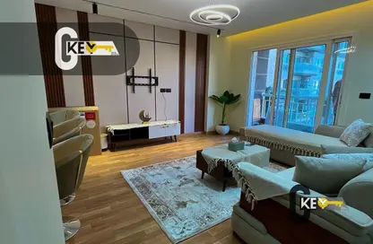 شقة - 2 غرف نوم - 1 حمام للايجار في B12 - مدينتي - القاهرة