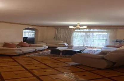 Apartment - 2 Bedrooms - 2 Bathrooms for sale in 7th Sector - Zahraa El Maadi - Hay El Maadi - Cairo