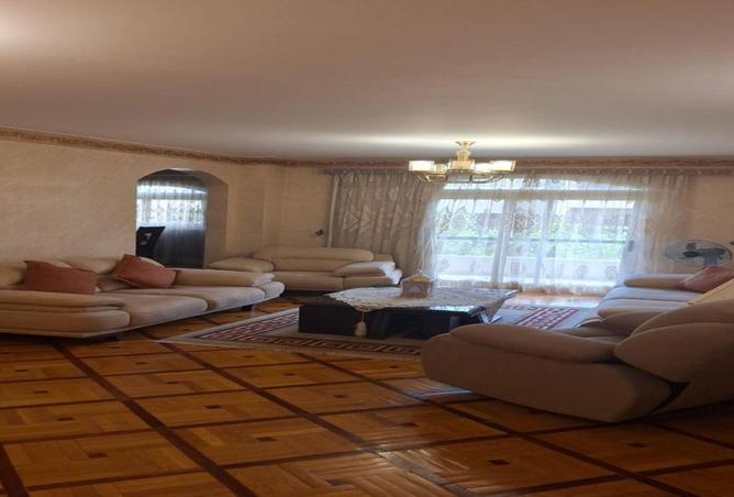 53719126 - Property Main Image