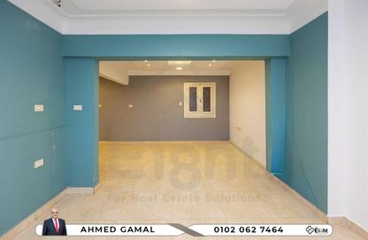 Apartment - 2 Bedrooms - 1 Bathroom for sale in Street 308 - Smouha - Hay Sharq - Alexandria