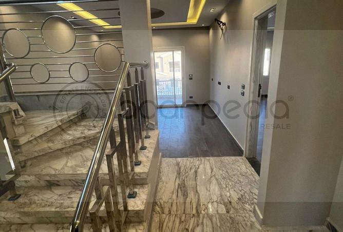 8672033 - Property Image 3