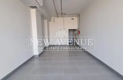 مساحات مكتبية - غرفة نوم - 1 حمام للايجار في ذا واتر واى - المستثمرين الشمالية - مدينة القاهرة الجديدة - القاهرة