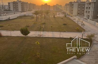 Apartment - 3 Bedrooms - 2 Bathrooms for sale in Al Khamayel city - Sheikh Zayed Compounds - Sheikh Zayed City - Giza