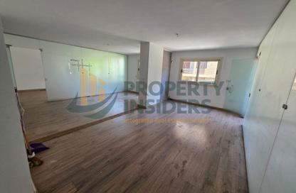 Office Space - Studio - 4 for rent in Gameat Al Dewal Al Arabeya St. - Mohandessin - Giza Office Space - Studio - 4 for rent in Gameat Al Dewal Al Arabeya St. - Mohandessin - Giza