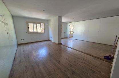 Office Space - Studio - 4 Bathrooms for rent in Gameat Al Dewal Al Arabeya St. - Mohandessin - Giza Office Space - Studio - 4 Bathrooms for rent in Gameat Al Dewal Al Arabeya St. - Mohandessin - Giza