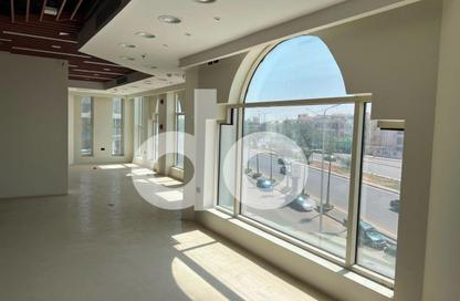 بناية كاملة - استوديو للايجار في محور مصطفي كامل - التجمع الاول - مدينة القاهرة الجديدة - القاهرة