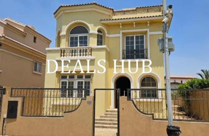 Villa - 3 Bedrooms - 3 Bathrooms for sale in Garden Residence - Hyde Park - New Cairo City - Cairo