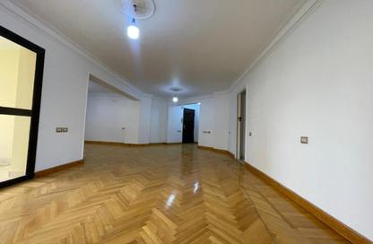 Apartment - 3 Bedrooms - 2 Bathrooms for sale in Quraish St. - 6th Zone - Nasr City - Cairo Apartment - 3 Bedrooms - 2 Bathrooms for sale in Quraish St. - 6th Zone - Nasr City - Cairo