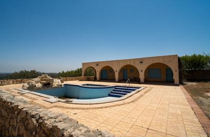 Palace - 7+ Bedrooms - 6 Bathrooms for sale in Mehwar Al Taameer Road - King Mariout - Hay Al Amereyah - Alexandria