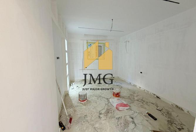 80790946 - Property Image 2