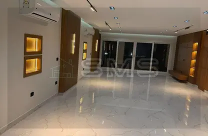 Apartment - 3 Bedrooms - 3 Bathrooms for rent in Mountain View iCity - 5th Settlement Compounds - The 5th Settlement - New Cairo City - Cairo