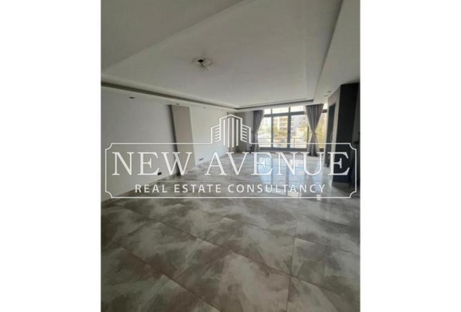 56250502 - Property Image 2