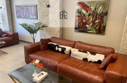 شقة - 1 حمام للايجار في حى اسكان الجامعه الامريكية - كمبوندات التجمع الخامس - التجمع الخامس - مدينة القاهرة الجديدة - القاهرة