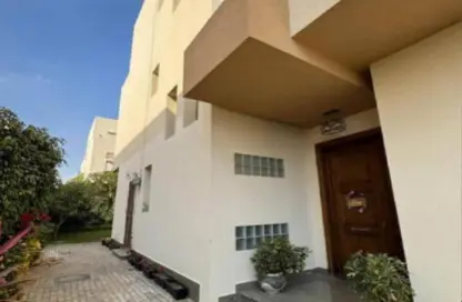 فيلا - 6 غرف نوم - 6 حمامات للبيع في جدار - كمبوندات 6 أكتوبر - مدينة 6 أكتوبر - الجيزة