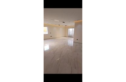Apartment - 3 - 3 for rent in Cluster 18 - Hyde Park - New Cairo City - Cairo