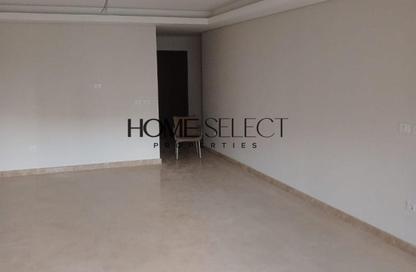 Apartment - 3 Bedrooms - 3 Bathrooms for sale in Park Side Residence - Zed Towers - Sheikh Zayed Compounds - Sheikh Zayed City - Giza