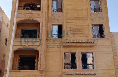 Apartment - 2 Bedrooms - 1 Bathroom for sale in Al Gezira St. - South Investors Area - New Cairo City - Cairo
