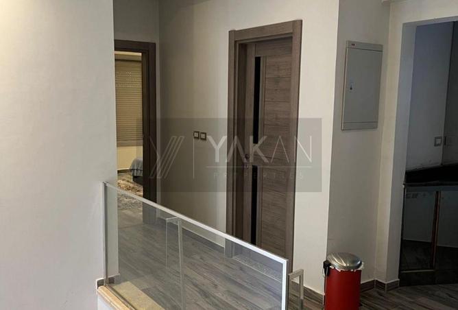 70362002 - Property Image 2