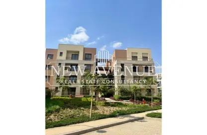 شقة - 2 غرف نوم - 3 حمامات للبيع في ديستريكت 5 - كمبوندات التجمع الخامس - التجمع الخامس - مدينة القاهرة الجديدة - القاهرة