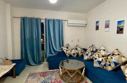 Apartment - 2 Bedrooms - 1 Bathroom for rent in Al Mostakbal - 12th District - Sheikh Zayed City - Giza