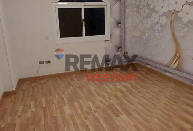 8695180 - Property Image 2