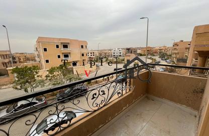 شقة - 3 غرف نوم - 2 حمامات للايجار في لافيدا البستان - محور 26 يوليو - مدينة 6 أكتوبر - الجيزة